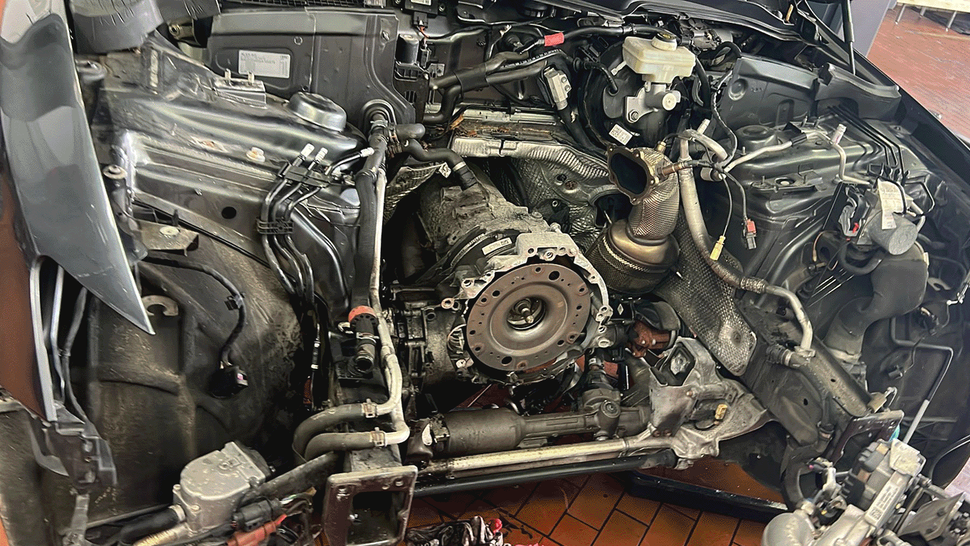 Audi SQ5,Motordiagnose,Motorinstandsetzung,Motorreparatur,Motorrevision,Motorschaden,Motorüberholung,Motorprobleme