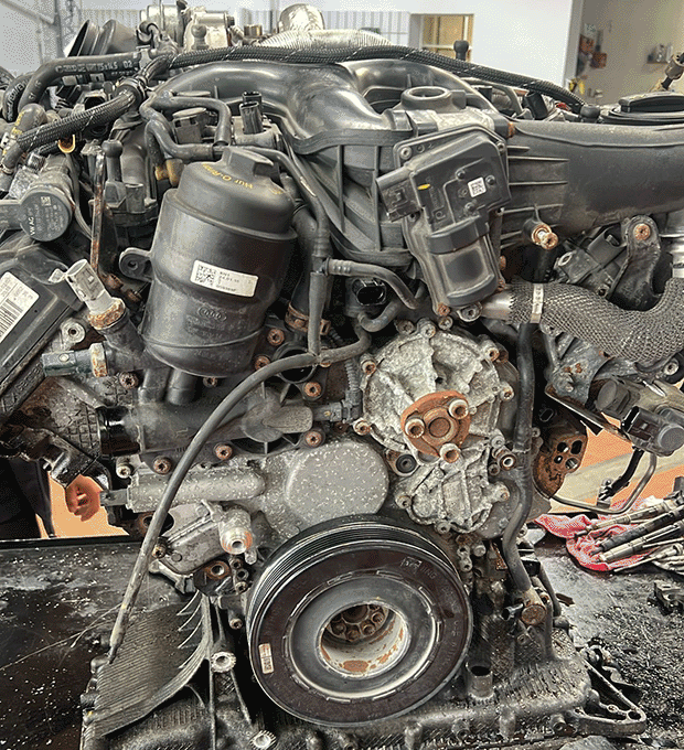 Audi SQ5,Motordiagnose,Motorinstandsetzung,Motorreparatur,Motorrevision,Motorschaden,Motorüberholung,Motorprobleme