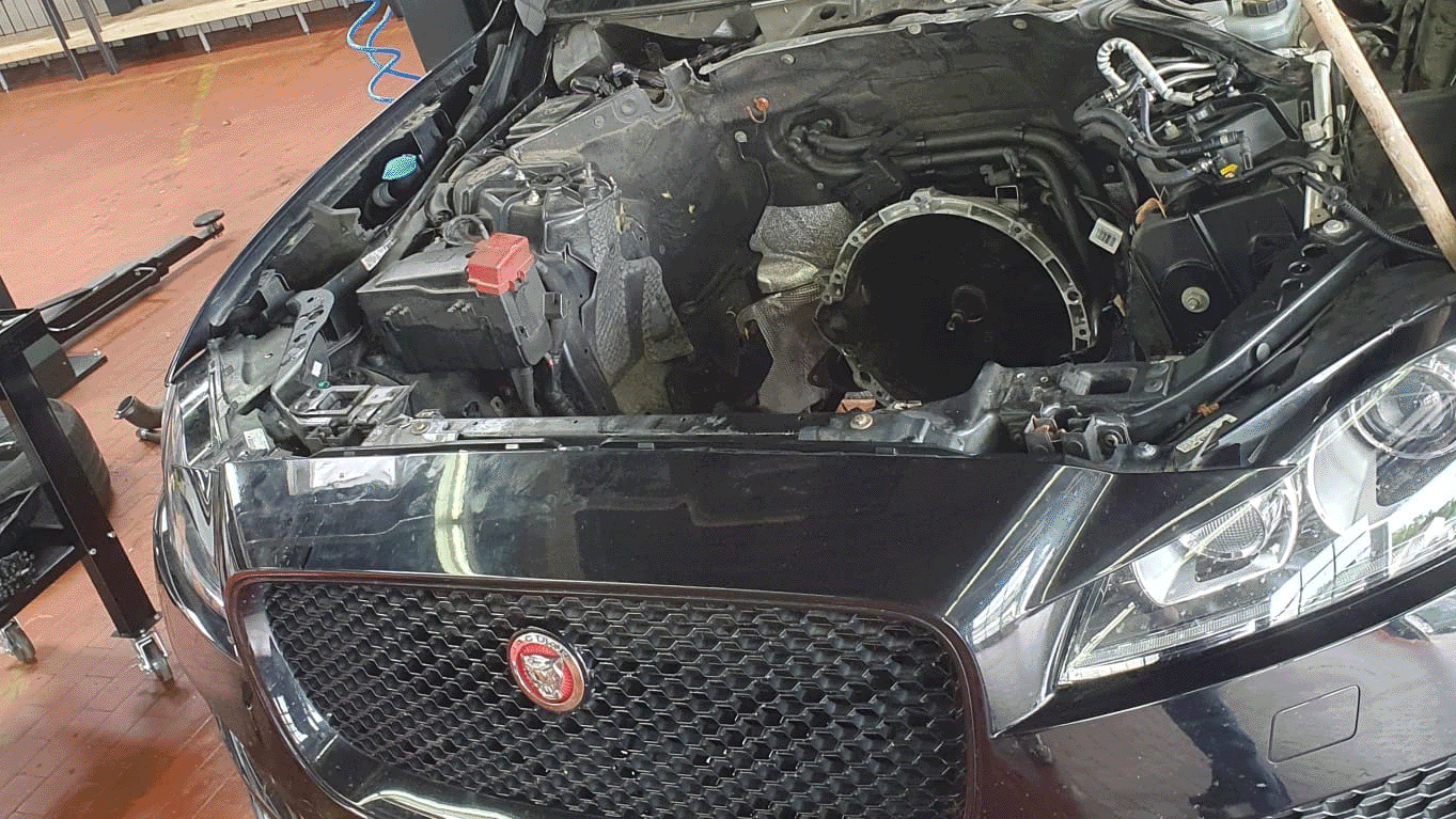 Jagaur F-Pace 2.0 DTD,Motordiagnose,Motorinstandsetzung,Motorreparatur,Motorrevision,Motorschaden,Motorüberholung,Motorprobleme