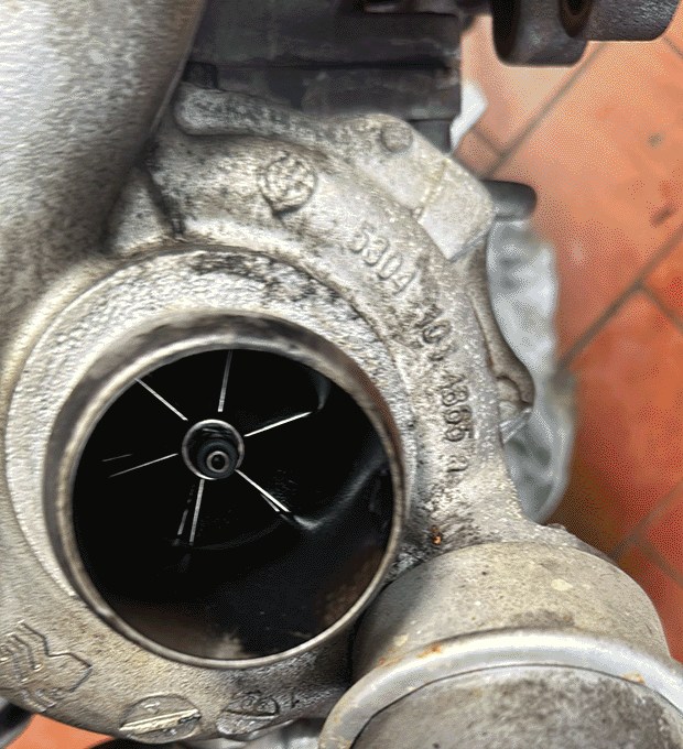 Volkswagen T5,Motordiagnose,Motorinstandsetzung,Motorreparatur,Motorrevision,Motorschaden,Motorüberholung,Motorprobleme